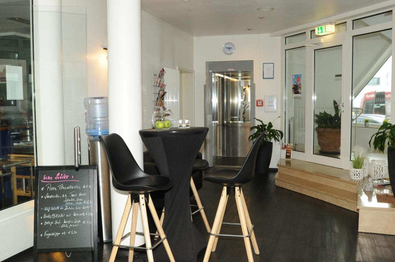 hogh Hotel Heilbronn Buitenkant foto