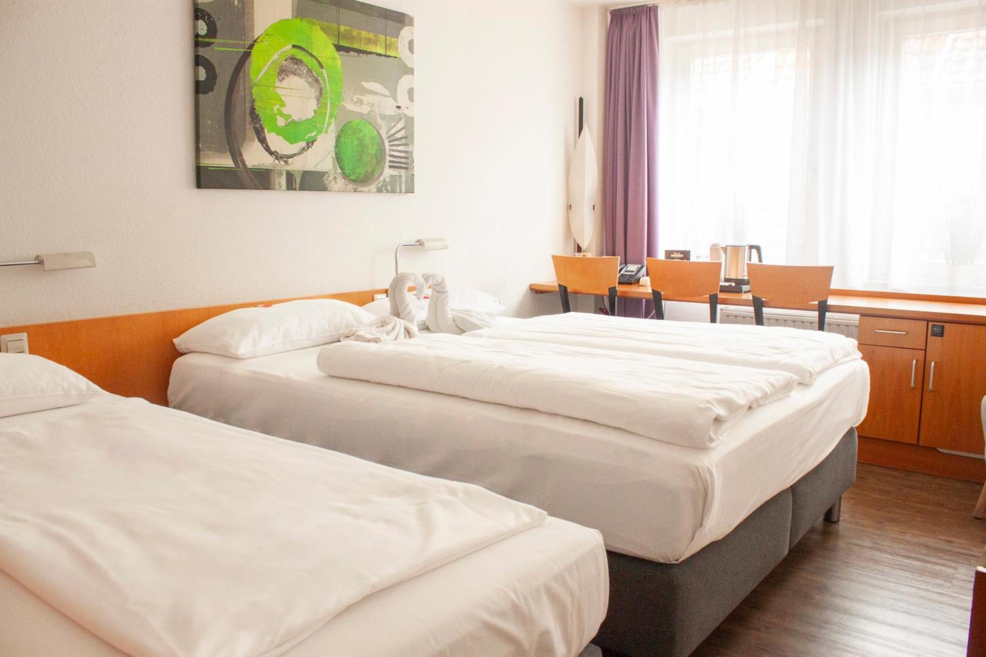 hogh Hotel Heilbronn Buitenkant foto