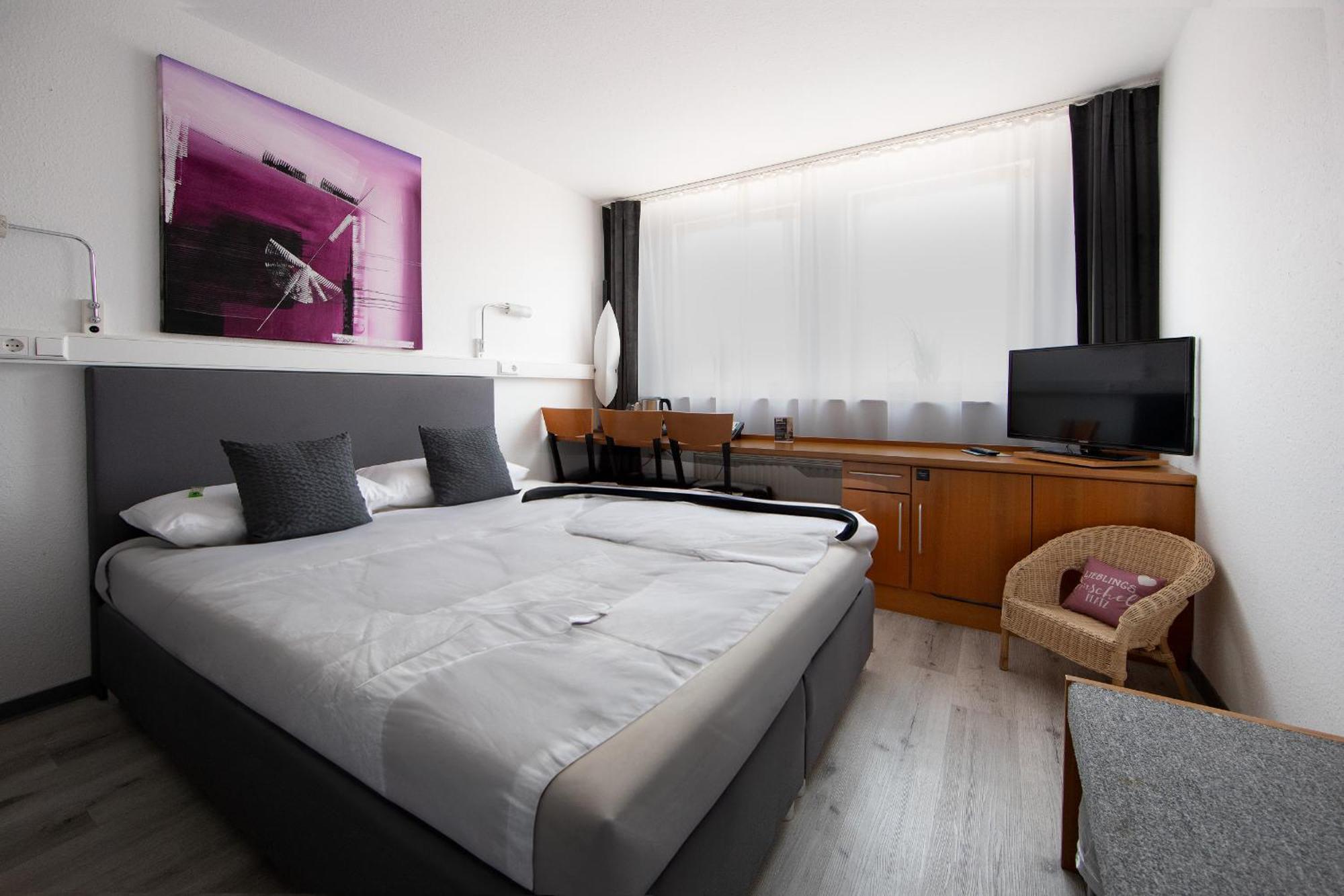 hogh Hotel Heilbronn Buitenkant foto