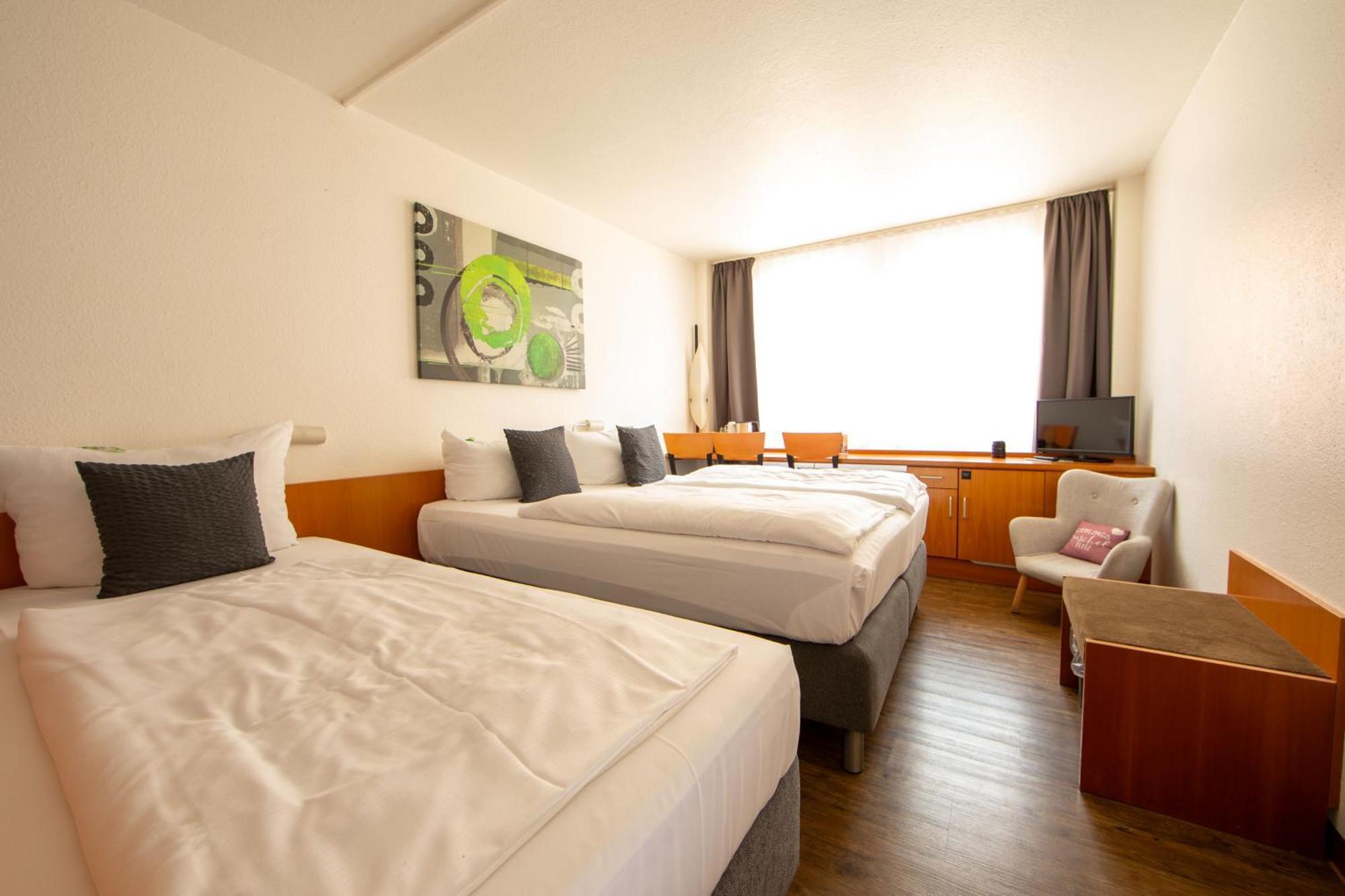 hogh Hotel Heilbronn Buitenkant foto