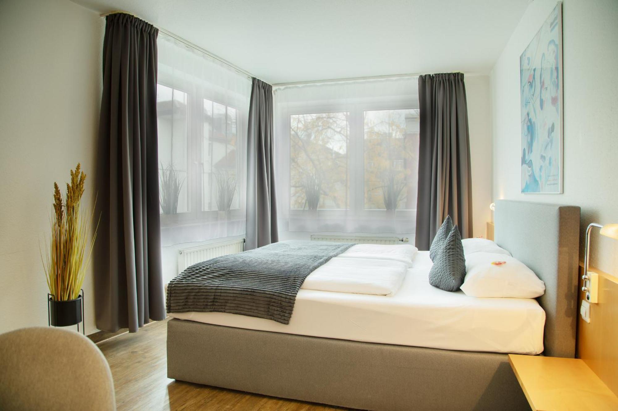 hogh Hotel Heilbronn Buitenkant foto